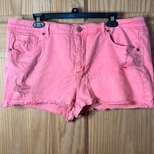 *LAST CHANCE! Donating 4/7* Aéropostale Distressed Shorts